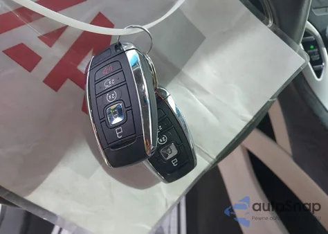 2019 Lincoln Nautilus Reserve z USA, uszkodzony, nr VIN 2LMPJ6L91KBL57133